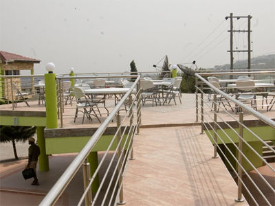 Crown Liberty Hotel Accra Exteriör bild